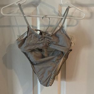 Kids bikini sear-sucker